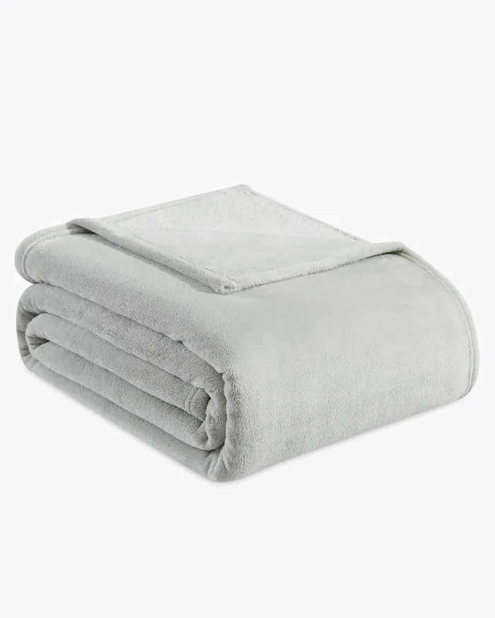 Beach and Home UltraSoft Plush Fleece King Blanket Grey Tommy Bahama Bedding