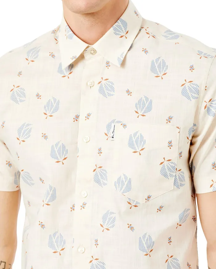 Ben Sherman Shirting ShortSleeve Digital Floral Print Shirt 8211 Turtledove 8211 Men