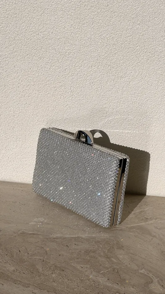 Billy J Bags Women Mariah Diamante Structured Clutch 8211 Silver