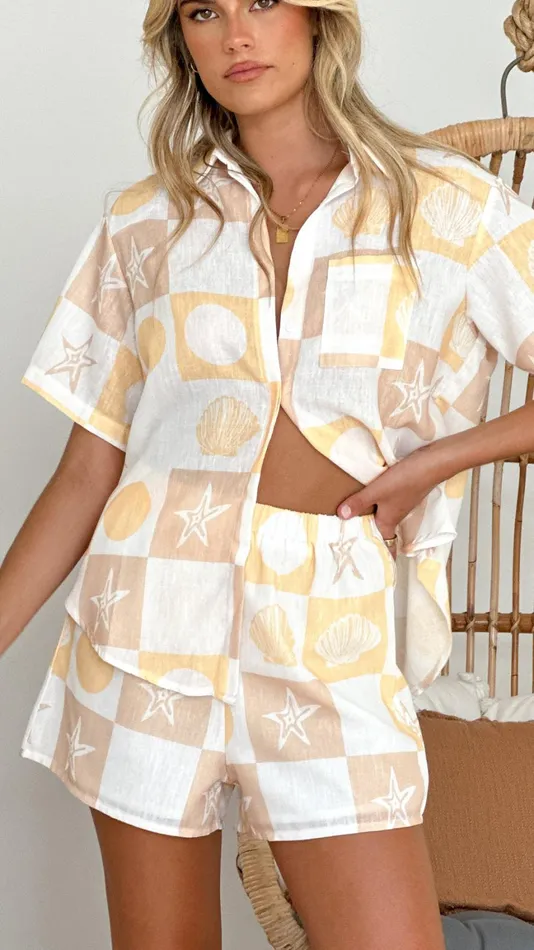 Billy J Bottoms Women Walta Button Up Shirt And Shorts Set 8211 Yellow Multi