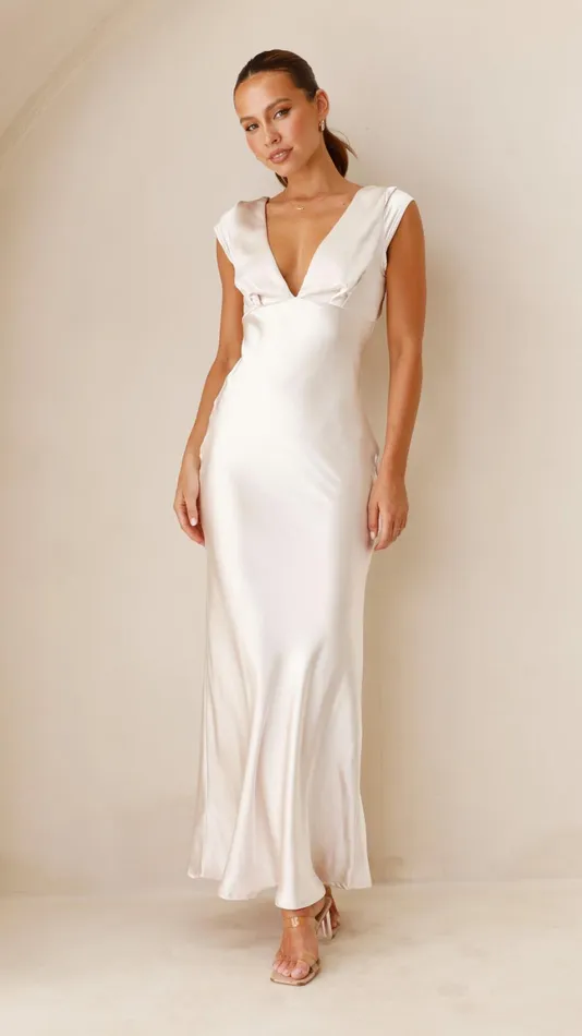 Billy J Dresses Women Amelia Maxi Dress 8211 Champagne