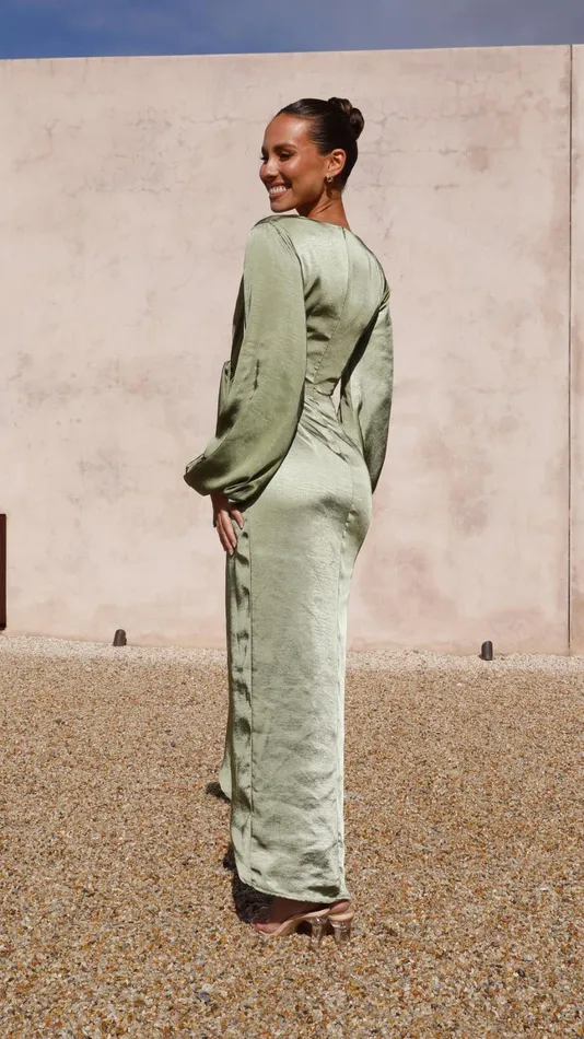 Billy J Dresses Women Naomi Long Sleeve Maxi Dress 8211 Olive