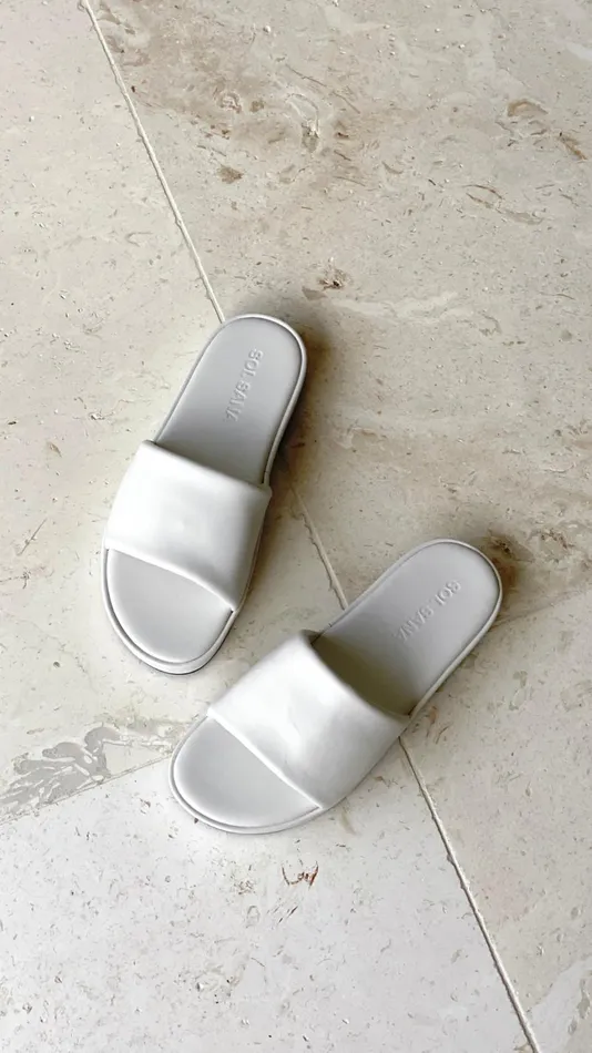 Billy J Sandals and Slides Women Sol Sana Kikah Flatform 8211 White