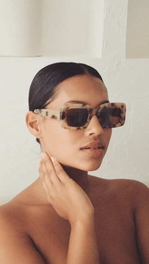 Billy J Sunglasses Women Ochre Lane Belle Sunglasses 8211 Blonde Tort