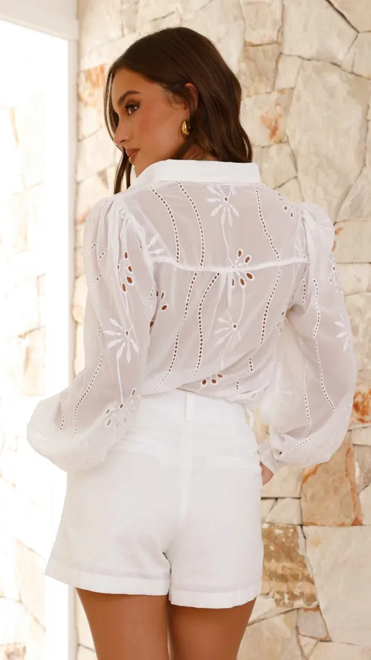 Billy J Tops Women Elise Blouse 8211 White Billy J Tops Women Elise Blouse 8211 White