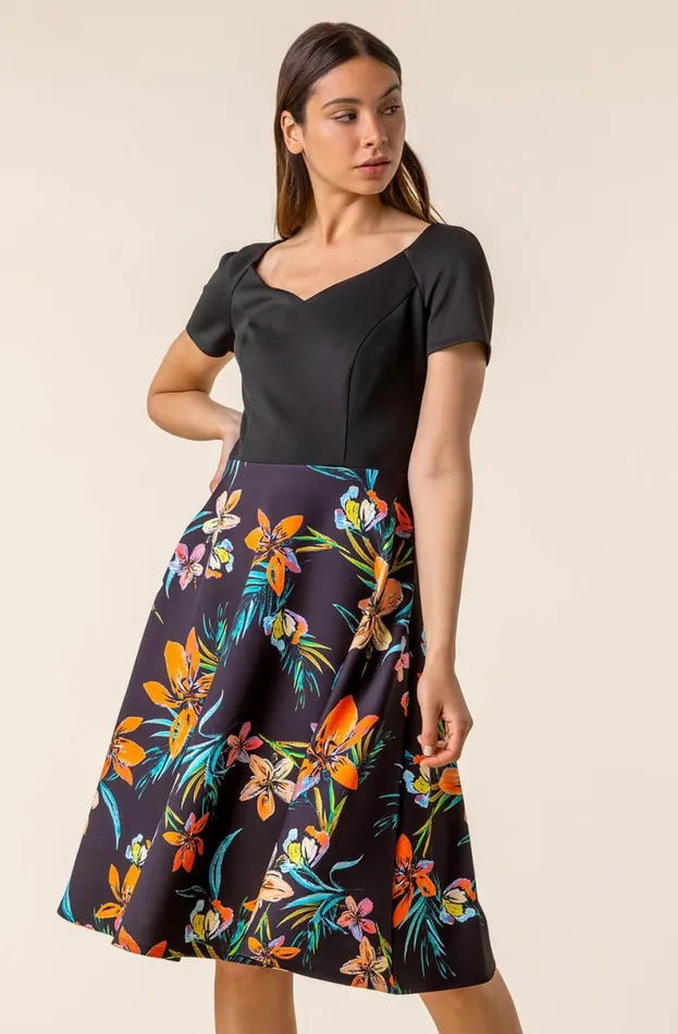 Black Tropical Print Fit and Flare Dress Women Roman Dresses