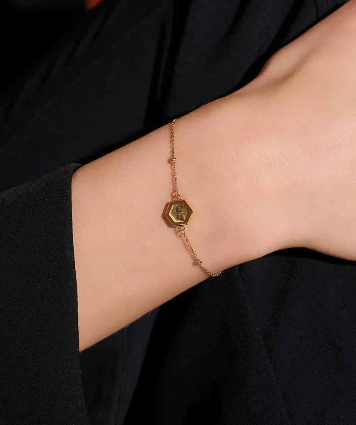 Bracelets Minima Bee Gold Bracelet Olivia Burton Women