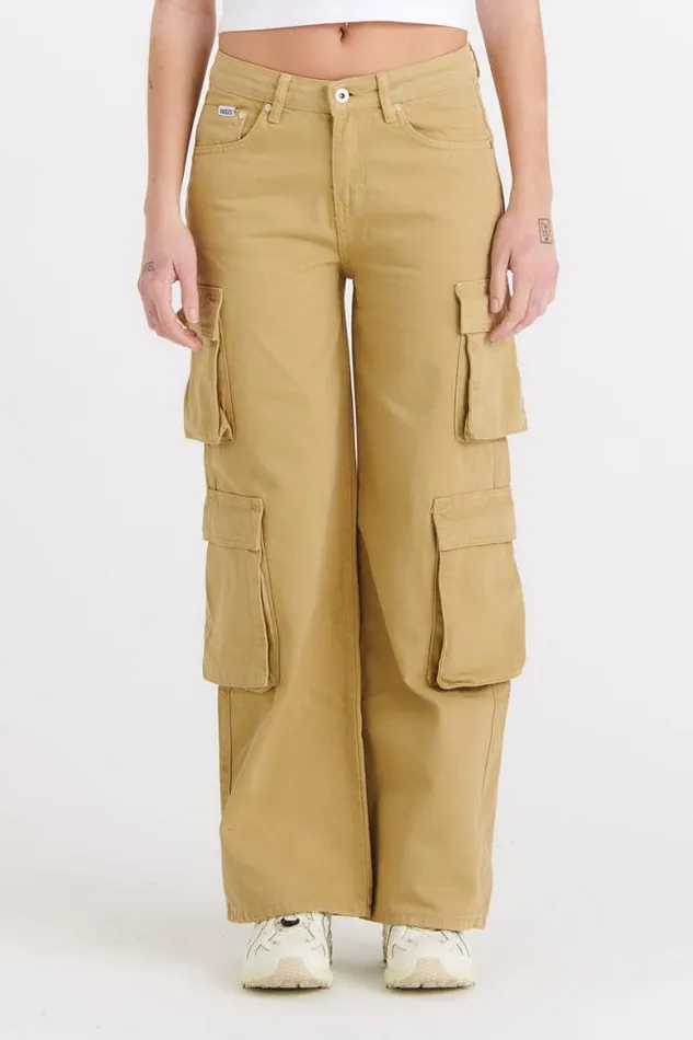 Combat Release Jean 8211 Stone Women The Ragged Priest Jeans