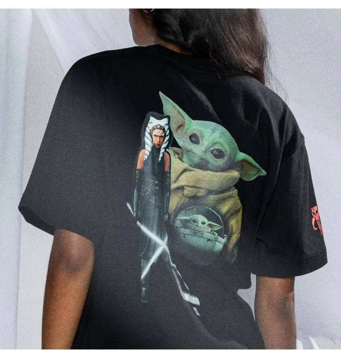DC Shoes TShirts Men Star Wars DC Ahsoka Tano Glamour Shot TShirt Black