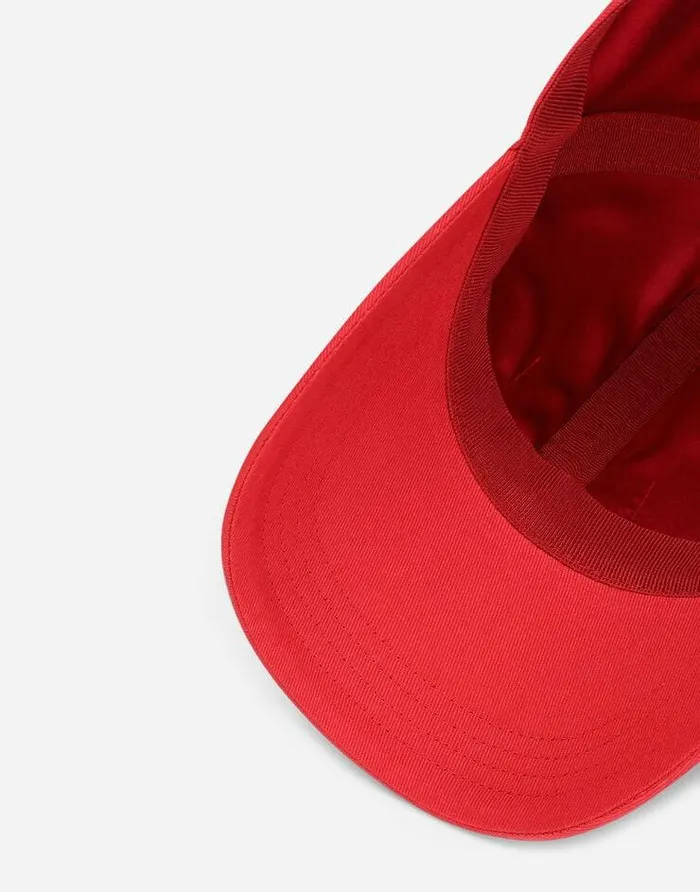 Dolce and Gabbana Hats And Gloves Men Baseball Cap With DG Patch Red Dolce and Gabbana Hats And Gloves Men Baseball Cap With DG Patch Red