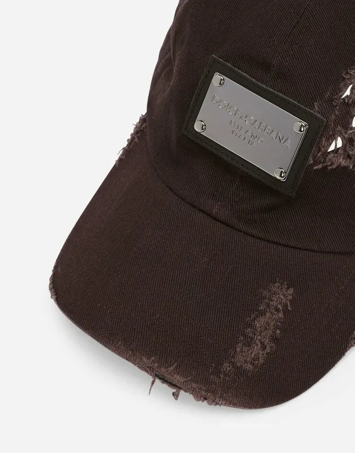 Dolce and Gabbana Hats And Gloves Men Cotton Baseball Cap With Logo Tag Brown Dolce and Gabbana Hats And Gloves Men Cotton Baseball Cap With Logo Tag Brown