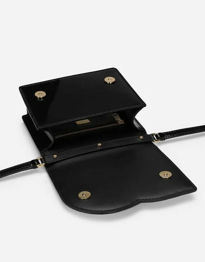 Dolce and Gabbana Shoulder And Crossbody Bags Women Small DG Logo Bag Crossbody Bag Black Dolce and Gabbana Shoulder And Crossbody Bags Women Small DG Logo Bag Crossbody Bag Black