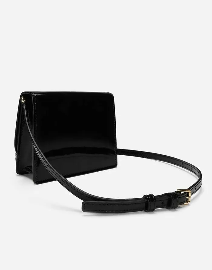 Dolce and Gabbana Shoulder And Crossbody Bags Women Small DG Logo Bag Crossbody Bag Black Dolce and Gabbana Shoulder And Crossbody Bags Women Small DG Logo Bag Crossbody Bag Black