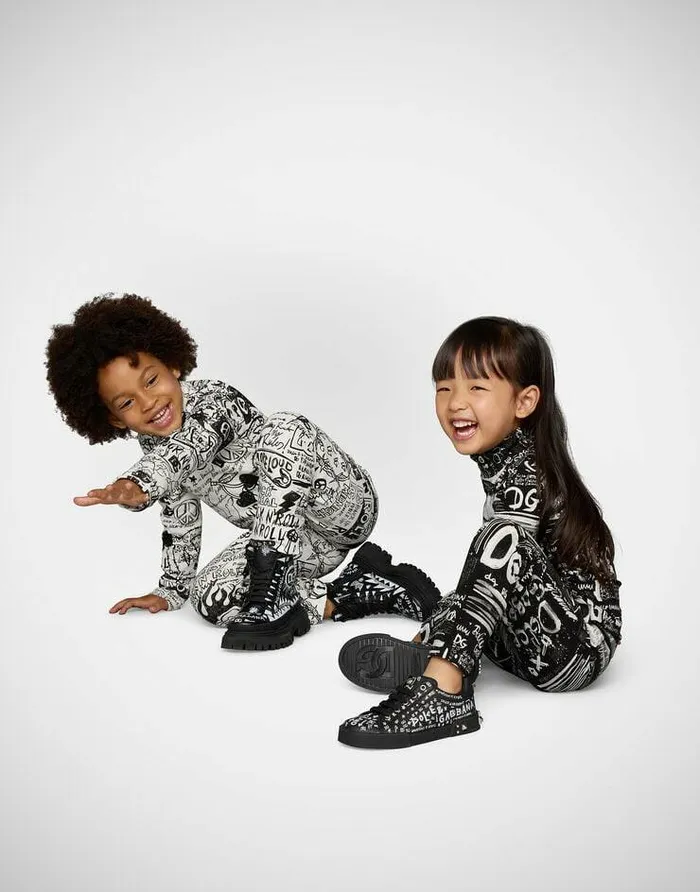 Dolce and Gabbana Trousers And Skirts Children Graffitiprint Interlock Leggings Multicolor Dolce and Gabbana Trousers And Skirts Children Graffitiprint Interlock Leggings Multicolor