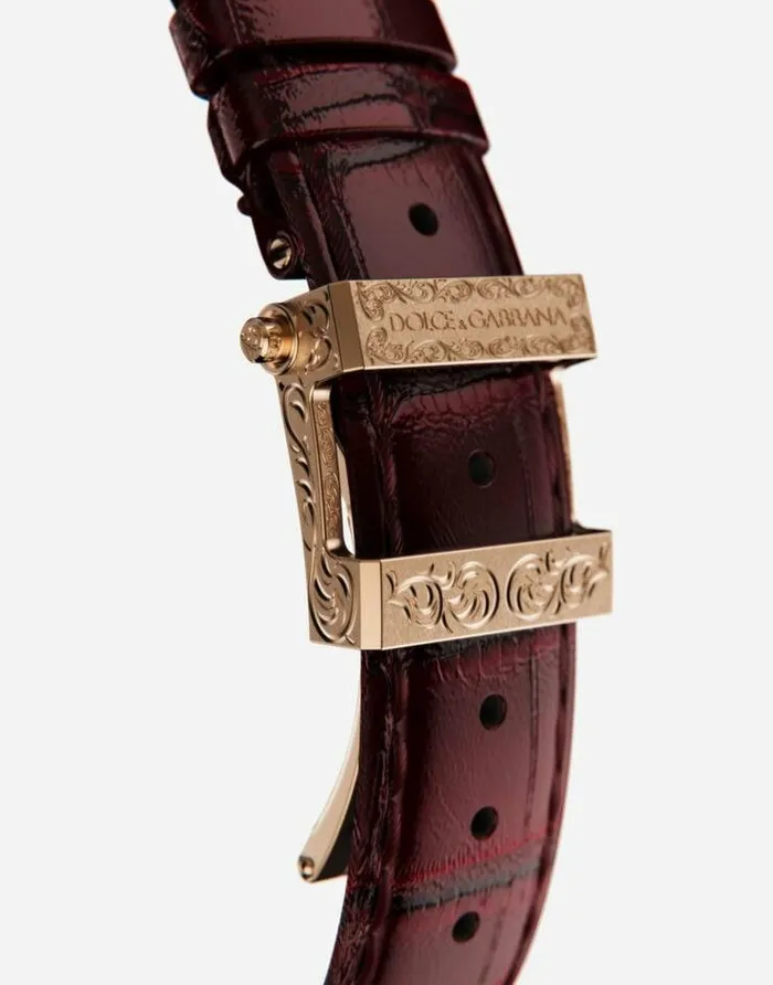Dolce and Gabbana Watches Men DG7 Gattopardo Watch In Red Gold With Pink Mother Of Pearl Bordeaux Dolce and Gabbana Watches Men DG7 Gattopardo Watch In Red Gold With Pink Mother Of Pearl Bordeaux