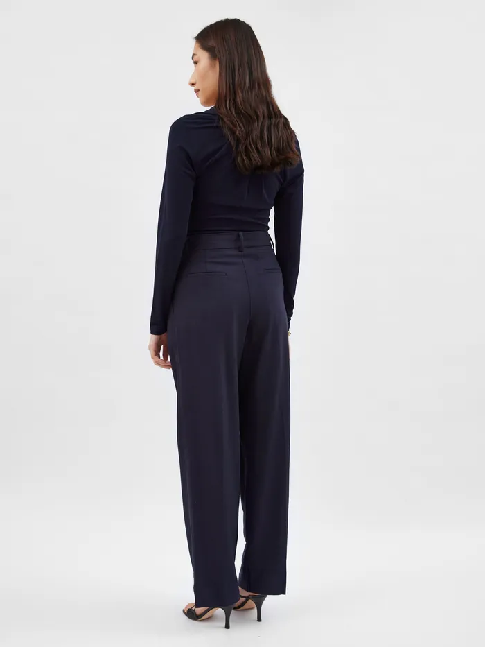 Esse Studios 8211 Oilo Tailored Trouser in French Navy Women Pants The UNDONE