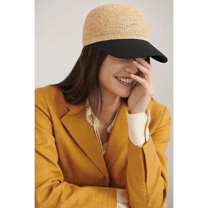 Helen Kaminski Caps Vivette Naturalblack 8211 Hats