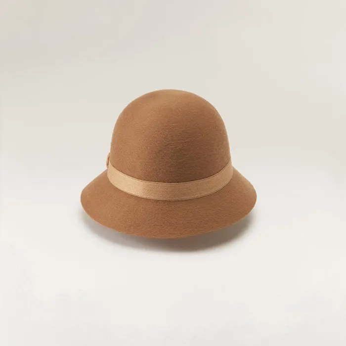Helen Kaminski Round Crown Alfreda 6 Camel 8211 Hats