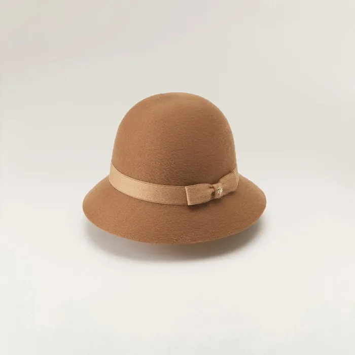 Helen Kaminski Round Crown Alfreda 6 Camel 8211 Hats