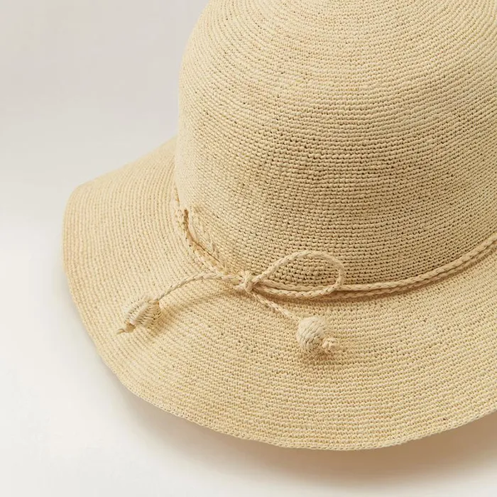 Helen Kaminski Round Crown Jolie Alabaster 8211 Hats