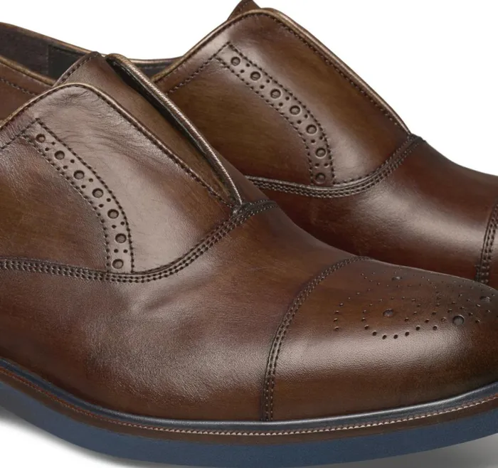 Johnston and Murphy SlipOns Men Hartley Laceless Cap Toe Brown Italian Calfskin Johnston and Murphy SlipOns Men Hartley Laceless Cap Toe Brown Italian Calfskin