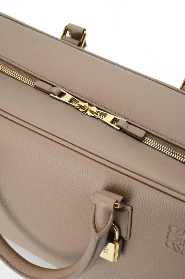 Loewe Amazona 28 Bag In Soft Grained Calfskin Sand Women Tote and Top Handle Bags