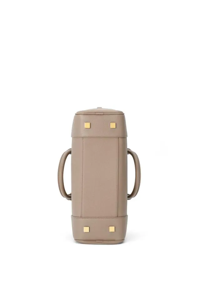Loewe Amazona 28 Bag In Soft Grained Calfskin Sand Women Tote and Top Handle Bags