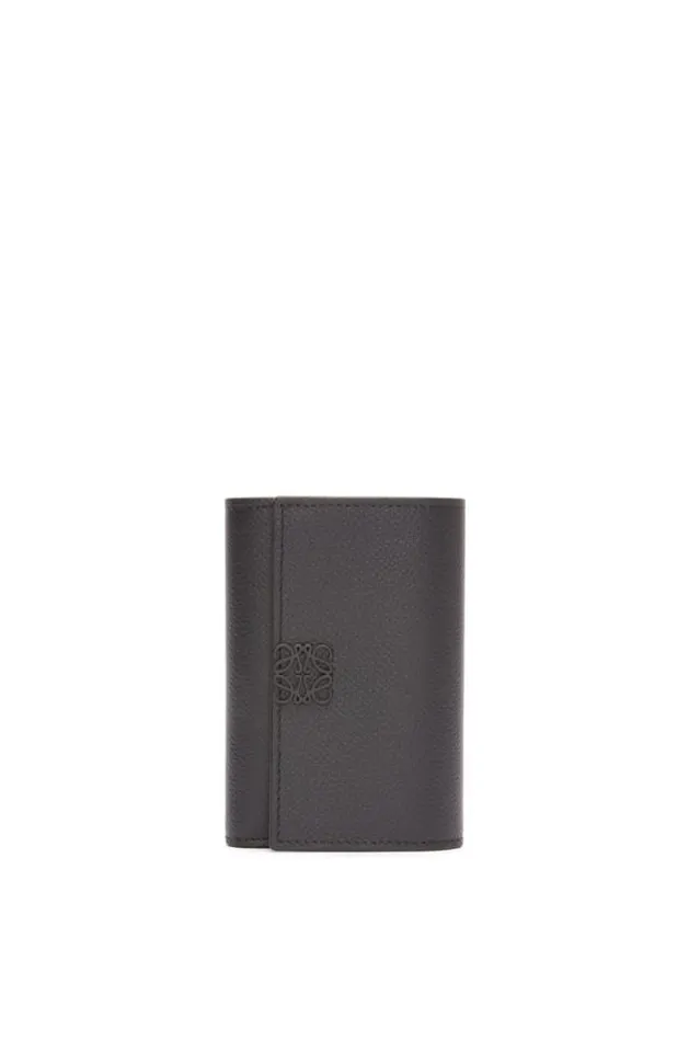 Loewe Anagram Small Vertical Wallet In Pebble Grain Calfskin Black Women Small Wallets
