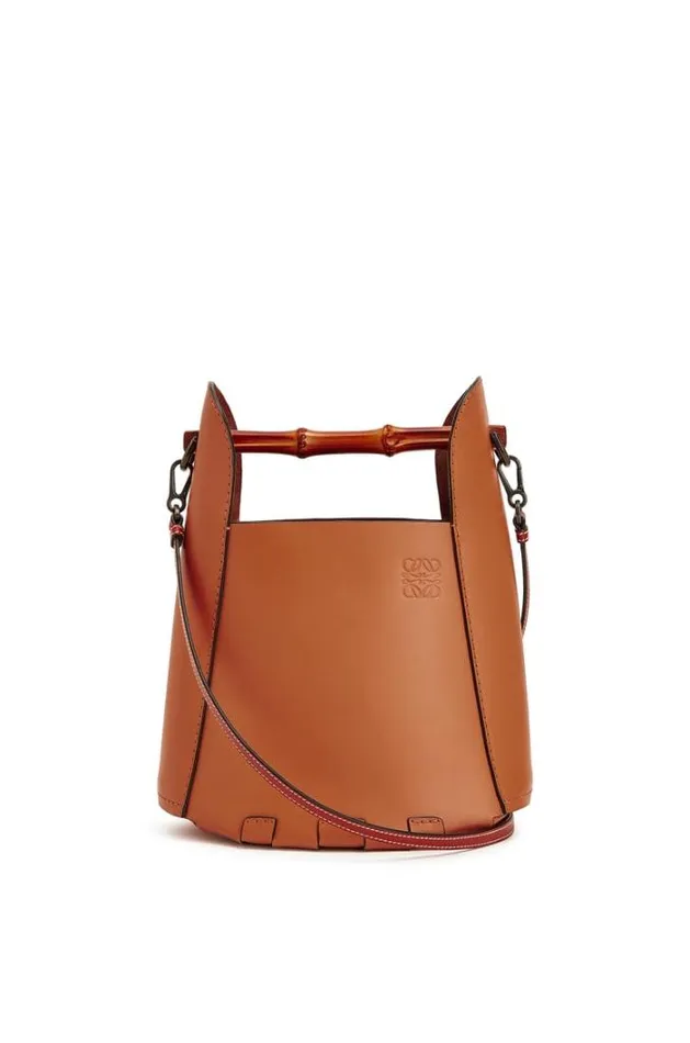 Loewe Bamboo Bucket Bag In Calfskin Tan Women Crossbody Bags