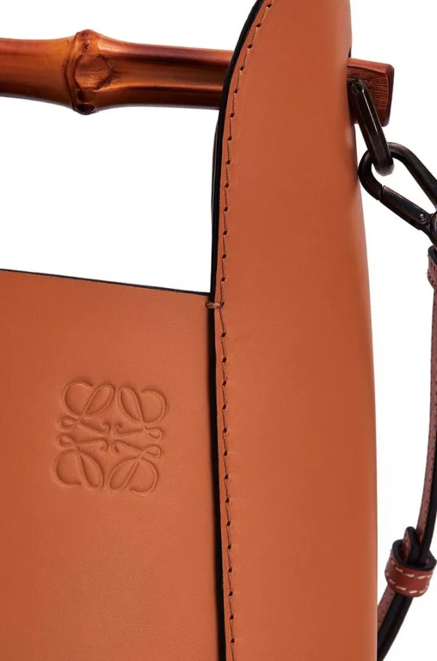 Loewe Bamboo Bucket Bag In Calfskin Tan Women Crossbody Bags
