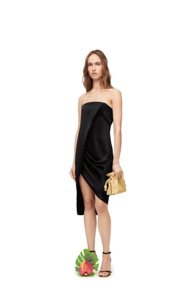 Loewe Mini Flamenco Clutch In Nappa Calfskin Dark Butter Women Shoulder Bags