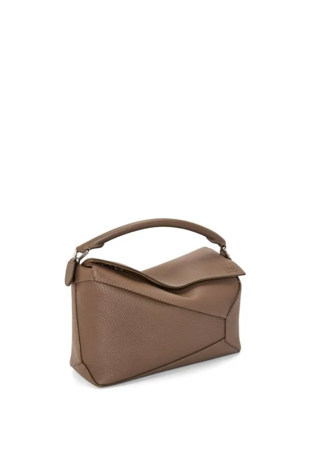 Loewe Puzzle Bag In Grained Calfskin Tundra Men Shoulder Bags