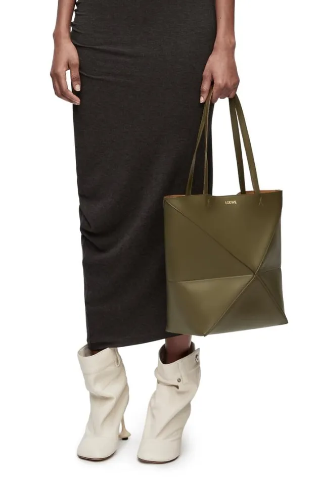 Loewe Puzzle Fold Tote In Shiny Calfskin Dark Khaki Green Women Tote and Top Handle Bags