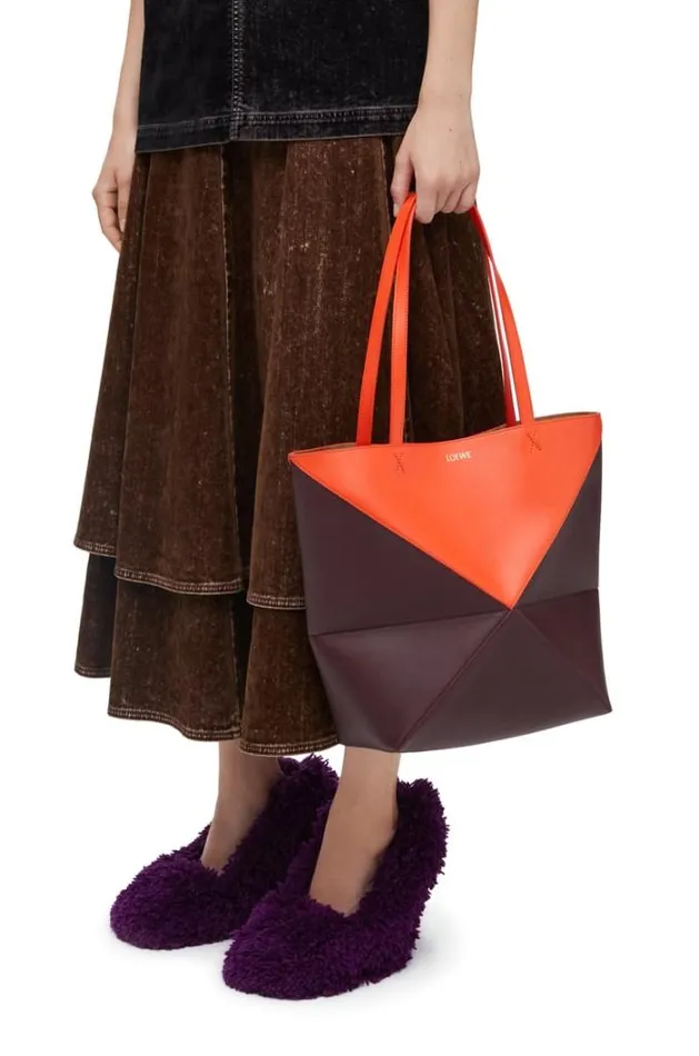 Loewe Puzzle Fold Tote In Shiny Calfskin Vivid Orangeburgundy Women Tote and Top Handle Bags