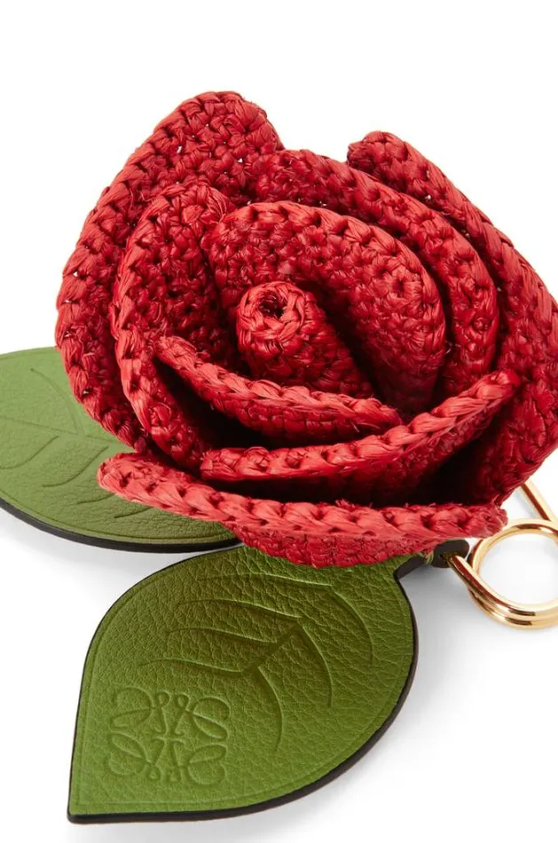 Loewe Rose Pin In Raffia And Brass Red Women Bag Charms and Keyrings Loewe Rose Pin In Raffia And Brass Red Women Bag Charms and Keyrings