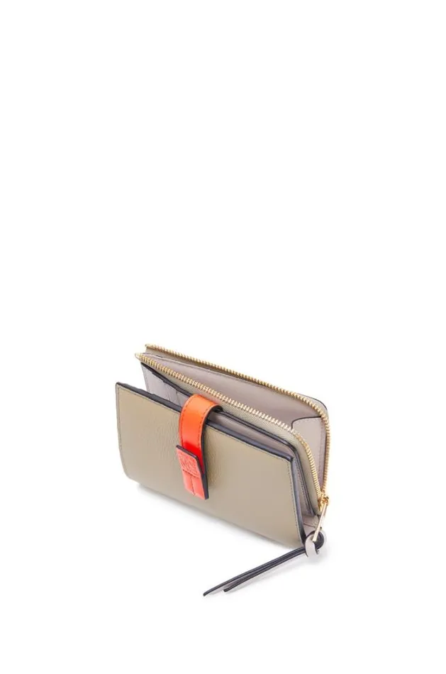 Loewe Slim Zip Bifold Wallet In Soft Grained Calfskin Clay Greenvivid Orange Women Small Wallets