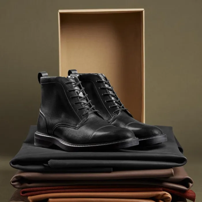 Men Aldwin Cap Black Leather Clarks Boots