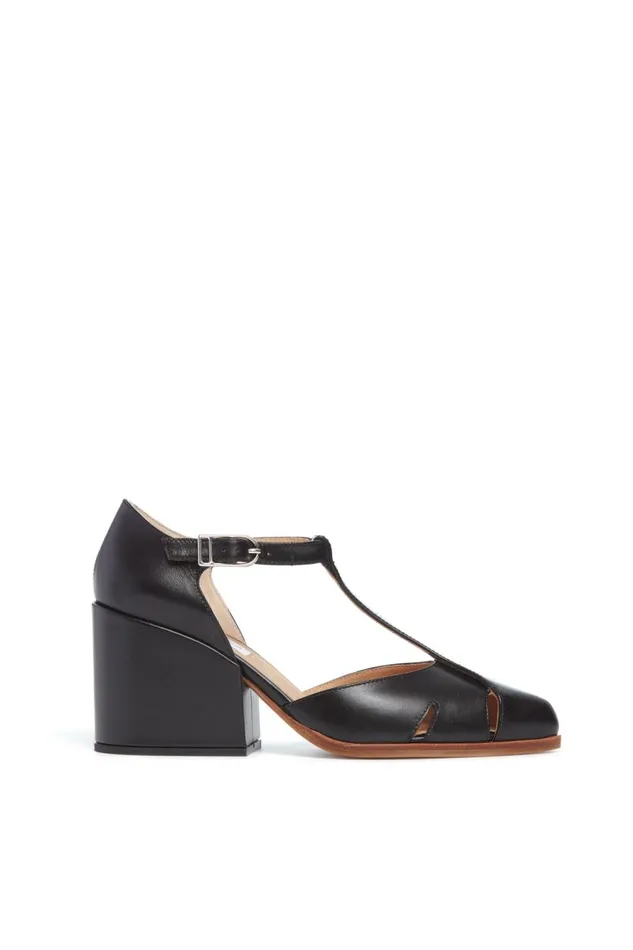 Pumps Women Gabriela Hearst Hawes TStrap Heel In Black Leather