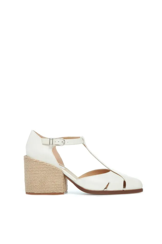 Pumps Women Gabriela Hearst Ivy TStrap Heel In Cream Leather