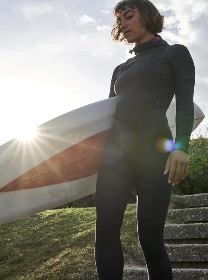 Roxy 543mm Swell Series 8211 Hooded Chest Zip Wetsuit Black Women Wetsuits Roxy 543mm Swell Series 8211 Hooded Chest Zip Wetsuit Black Women Wetsuits