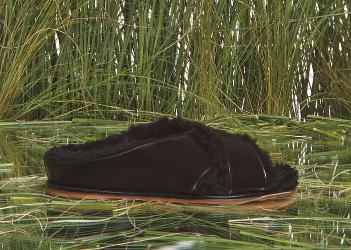 Sandals Women Gabriela Hearst Ellington Fur Flat Slide In Black Leather