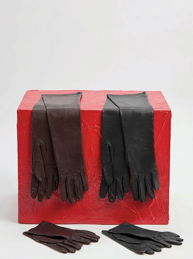 Scarves and Gloves Women Gabriela Hearst Wessex Short Gloves In Black Nappa Leather Scarves and Gloves Women Gabriela Hearst Wessex Short Gloves In Black Nappa Leather