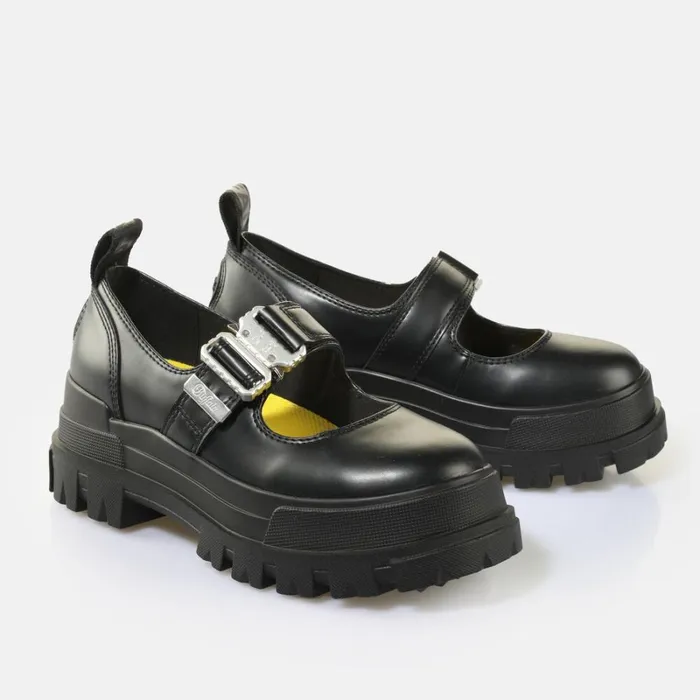 Shop Aspha Ballerina Buckle Black BUFFALO Ballet Flats