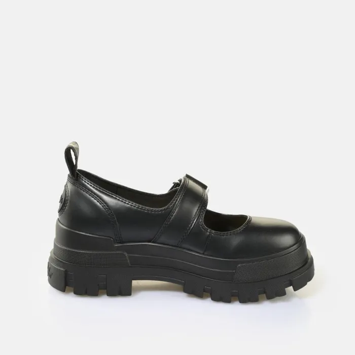 Shop Aspha Ballerina Buckle Black BUFFALO Ballet Flats
