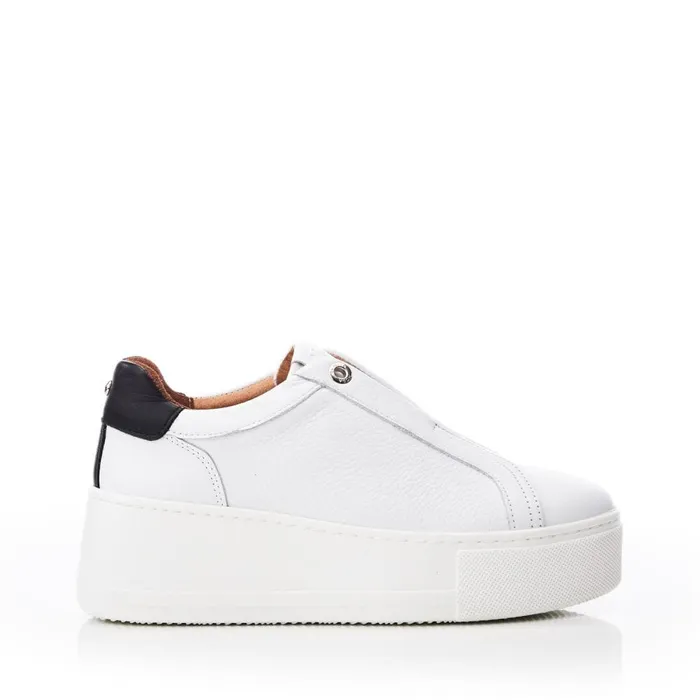 SlipOn Trainers Women Moda In Pelle Auben White Leather