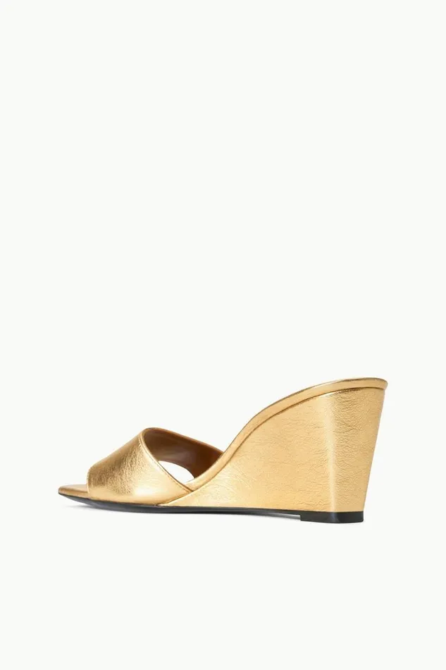 STAUD Platforms and Wedges STAUD BILLIE WEDGE GOLD 8211 Women STAUD Platforms and Wedges STAUD BILLIE WEDGE GOLD 8211 Women