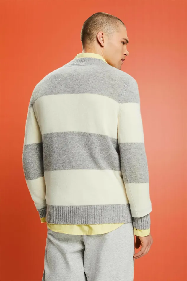 Sweaters Men Esprit Cashmere VNeck Rugby Stripe Sweater Light Grey