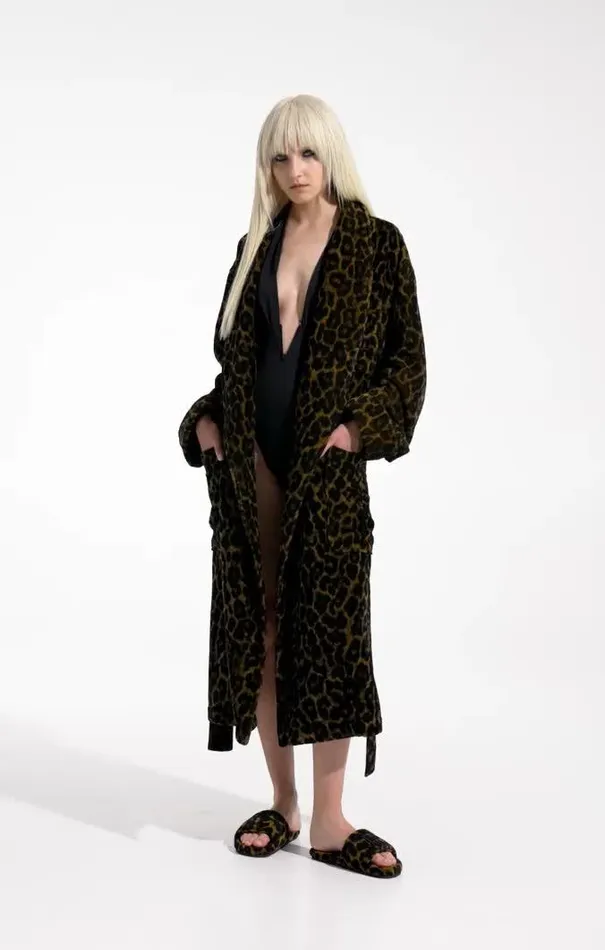Tom Ford Pajamas and Robes LEOPARD PRINTED TOWELLING COTTON ROBE Dark Brown 8211 Women Tom Ford Pajamas and Robes LEOPARD PRINTED TOWELLING COTTON ROBE Dark Brown 8211 Women