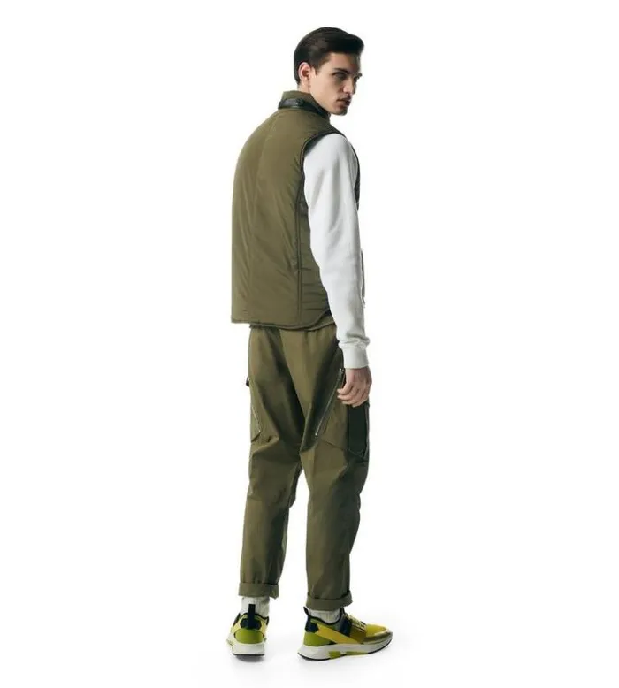 Tom Ford Pants and Shorts ENZYME TWILL SPORT CARGO 8211 Men Tom Ford Pants and Shorts ENZYME TWILL SPORT CARGO 8211 Men