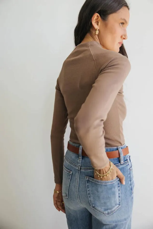 Tops Women Bohme Amaya Mock Neck Top In Mocha Mocha